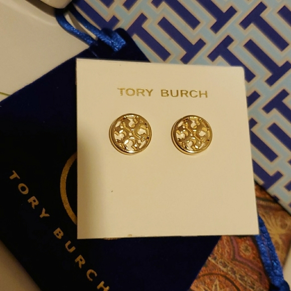 Tory Burch Earrings Circle T logo - Picture 3 of 12